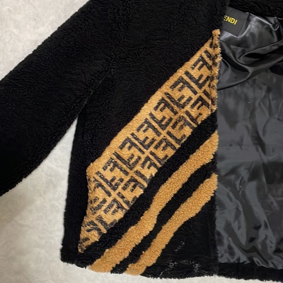 Fendi Black Sheepskin Jacket - Picture 10 of 11